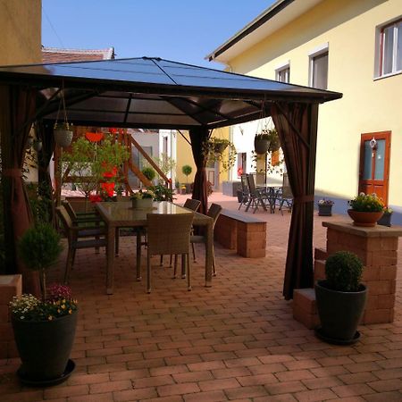 Korzó Apartman Kőszeg Exterior foto