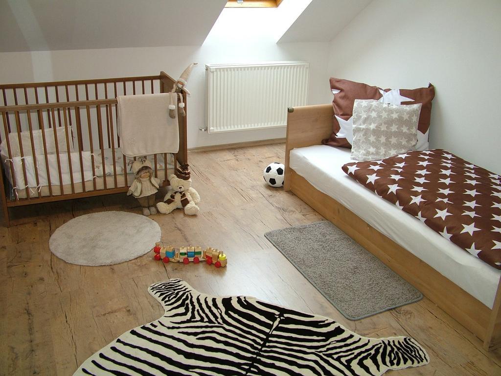 Korzó Apartman Kőszeg Habitación foto