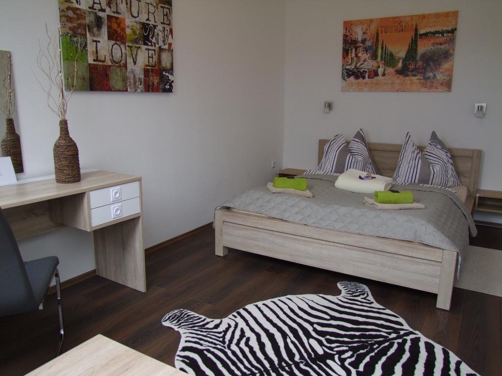 Korzó Apartman Kőszeg Exterior foto